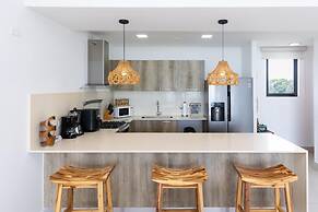 Ourfriends Condo by Acomodo