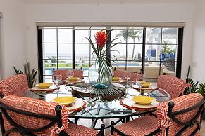 Villa Carisma by Acomodo Vistamar