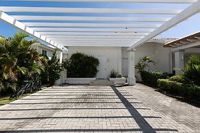 Villa Rossana by Acomodo