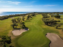 Houses and Apts. in Albarella 24882