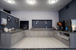 Coratel Inn and Suites By Jasper Eagan St Paul Airport & Mall of Ameri