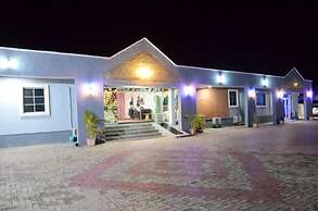 Sunrise Suites and Resturant