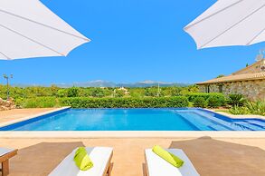 Es Moy Des Pins in Muro