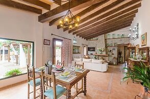 Es Moy Des Pins in Muro