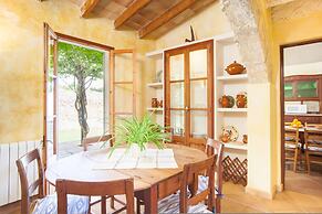 Es Moli Son Comparet