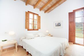 Es Moli Son Comparet