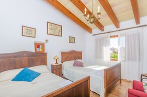 Es Pujols in Campanet