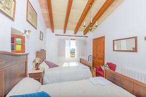 Es Pujols in Campanet