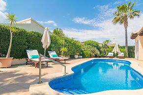 Casa Bel in Son Serra de Marina