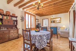 Can Salvador in Moscari