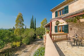 Es Garroveral 3 in Bunyola