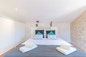 Can Damia in S Arrac