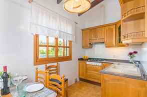 Can Damia in S Arrac