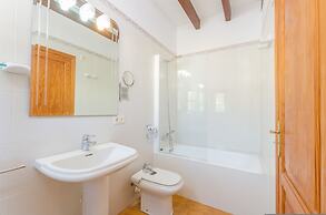 Can Damia in S Arrac