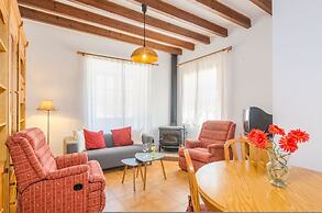 Can Damia in S Arrac