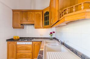 Can Damia in S Arrac