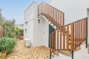 Cas Pati Son Moja in Santa y