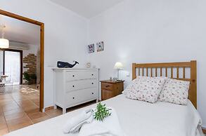 Cas Pati Son Moja in Santa y