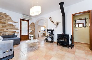 Cas Pati Son Moja in Santa y