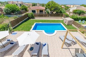 Dones D Aigua 11 in Urbanitzaci s Estanyol