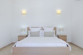 Dones D Aigua 11 in Urbanitzaci s Estanyol