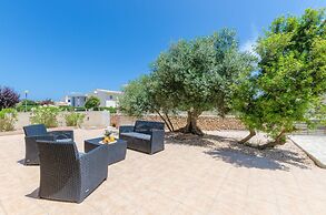 Dones D Aigua 11 in Urbanitzaci s Estanyol