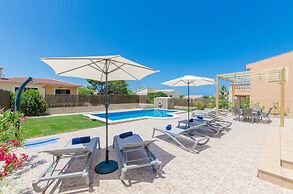 Dones D Aigua 11 in Urbanitzaci s Estanyol