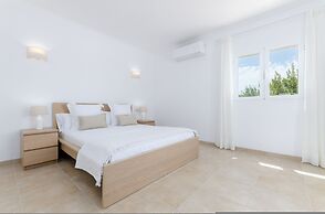 Dones D Aigua 11 in Urbanitzaci s Estanyol