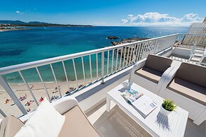 Luisamar Sea View in S Illot-cala Morlanda