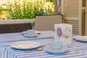 Can Clavell in Urbanitzaci Montferrutx