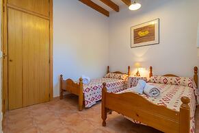 Es Mol Can Torres in Sineu