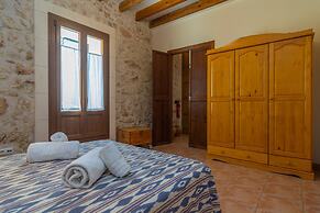 Es Mol Can Torres in Sineu