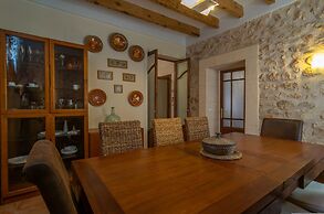 Es Mol Can Torres in Sineu