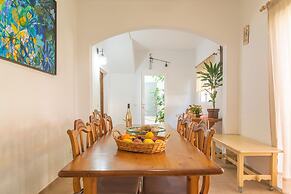 Ca Na Clar in Sa R Pita