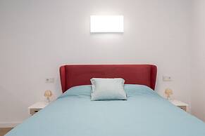 Maria Tubau in M Laga