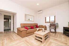 Casa Roja in La Ribera de la Oliva