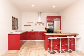 Casa Roja in La Ribera de la Oliva