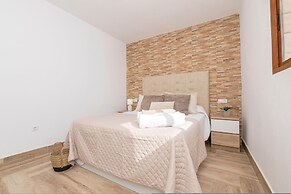 Casa Roja in La Ribera de la Oliva