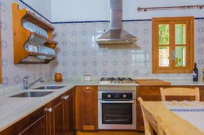 Son Mora in Porreres