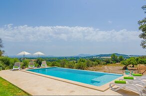 Son Mora in Porreres