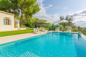 Son Mora in Porreres