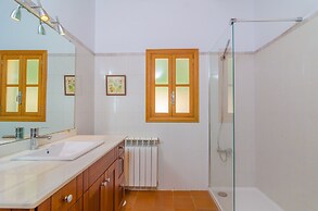 Son Mora in Porreres