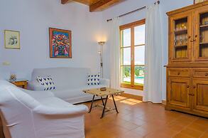 Son Mora in Porreres