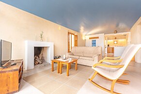 Can Jeroni Carrio in Cala Bona