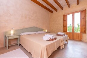 Can Jeroni Carrio in Cala Bona