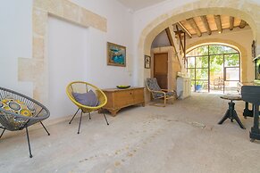 Son Banus in Manacor