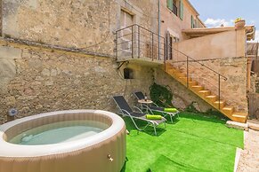 Son Banus in Manacor