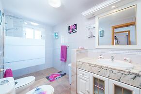 Solluna in Mallorca With 4 Bedrooms and 3 Bathrooms