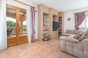 Solluna in Mallorca With 4 Bedrooms and 3 Bathrooms