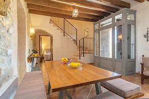 Ses Cases Velles De Son Bar